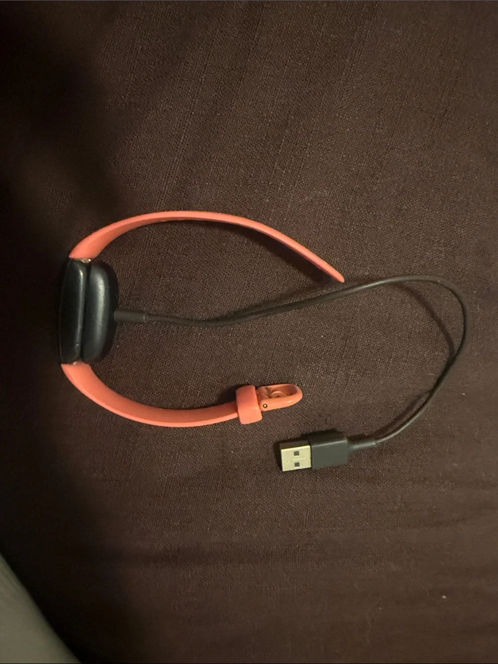 fitbit Coral/Black Tracker with USB Charging Cable